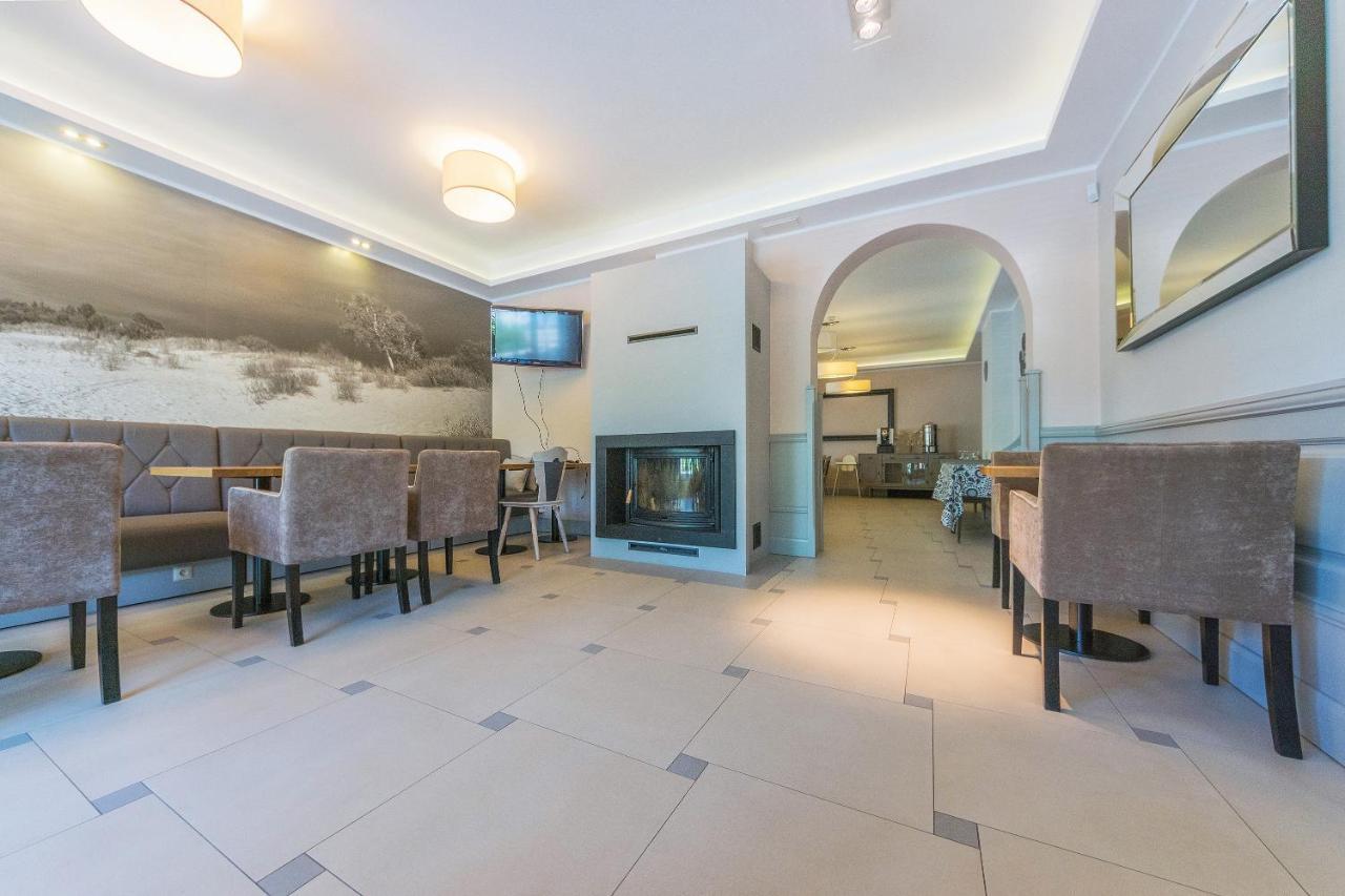 Aparthotel Luna&Sol Jastrzębia Góra Екстериор снимка
